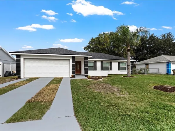 8 Trotters Cir, Kissimmee, FL 34743