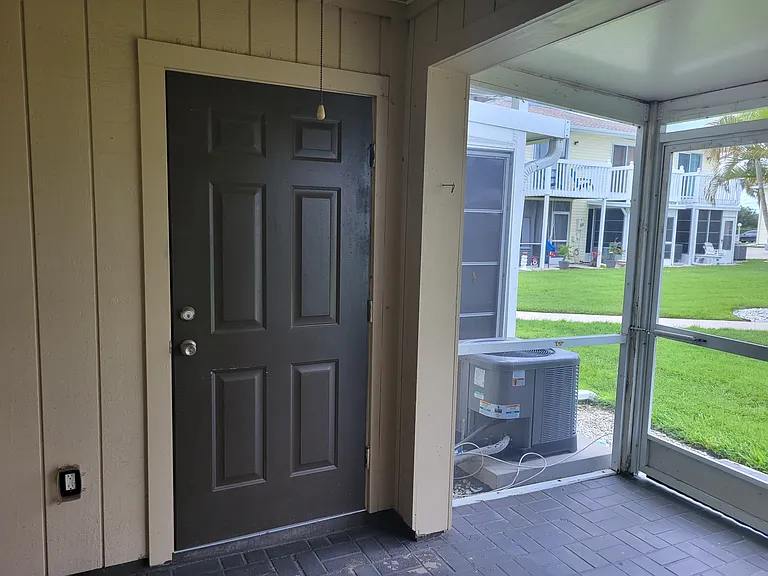 26346 Rampart Blvd #B — Photo 7