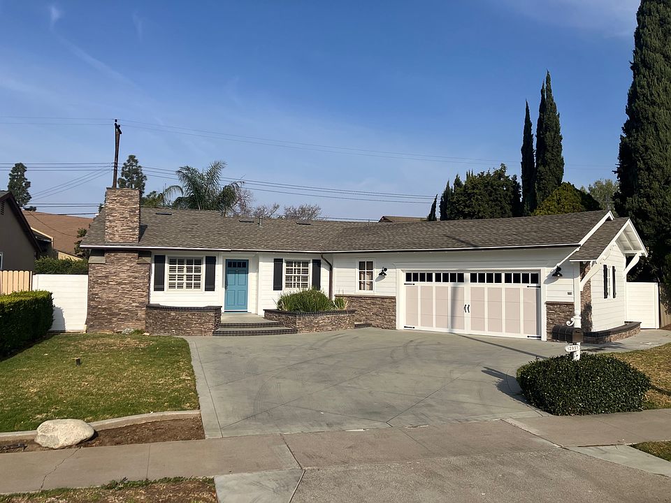 1st image of 12951 Charloma Dr