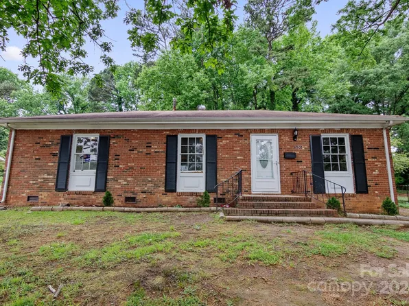 4907 Springview Rd, Charlotte, NC 28213