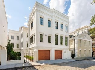 75 Concord St, Charleston, SC 29401