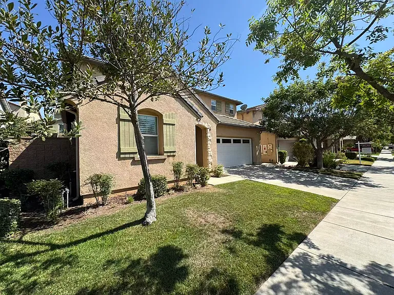 10973 Marygold Way — Photo 2