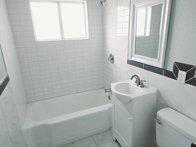 5409 Timberwolf Dr — Photo 4
