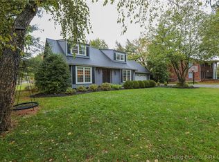 2015 Saint Andrews Rd, Jeffersonville, IN 47130