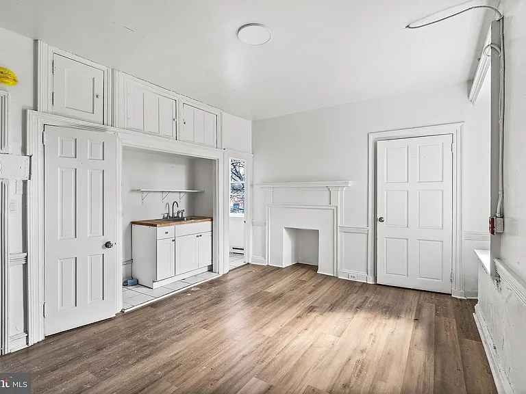 4908 Germantown Ave #5 — Photo 2