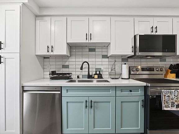 2nd image of 7219 Willowwest Ct