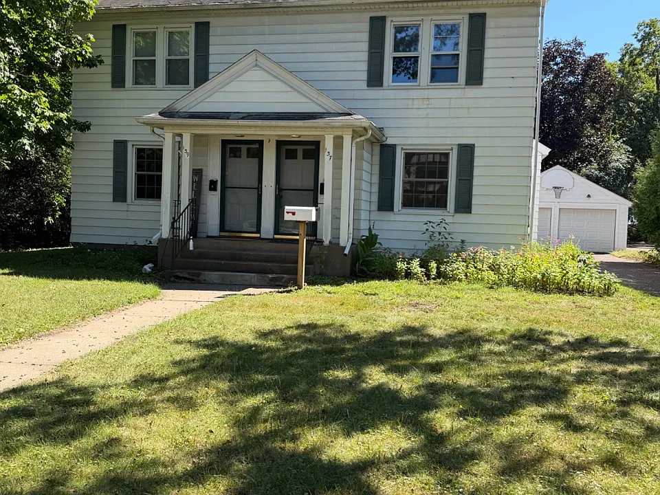 137 Marston Ave #1