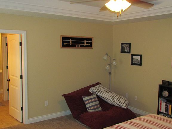 2nd image of 102 Granite Ct