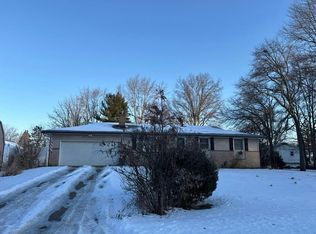 6795 William Tell Ave NW, North Canton, OH 44720