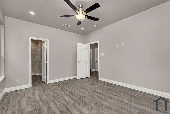 5836 Caballo St — Photo 5