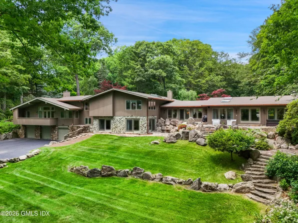 35 Wilshire Rd, Greenwich, CT 06831