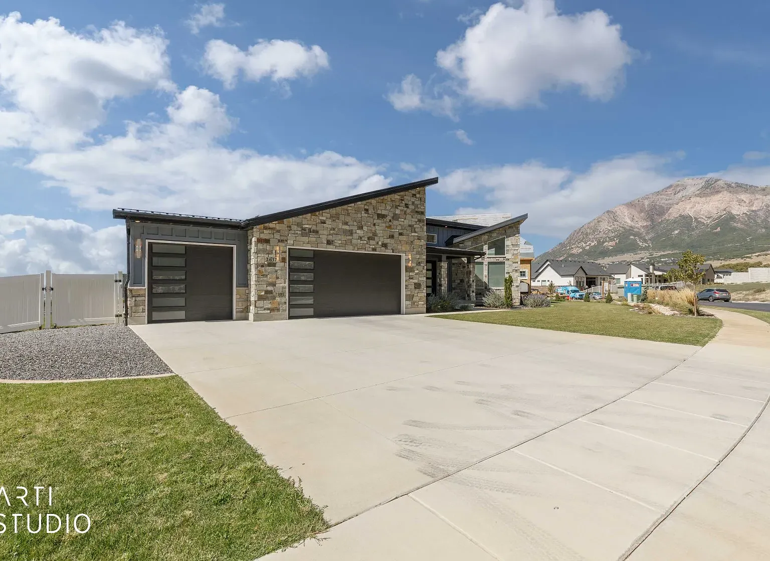 2637 North Ogden — Photo 2