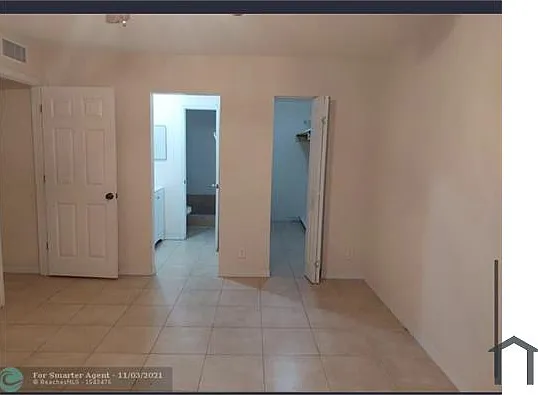2810 NW 55th Ave #2A — Photo 11