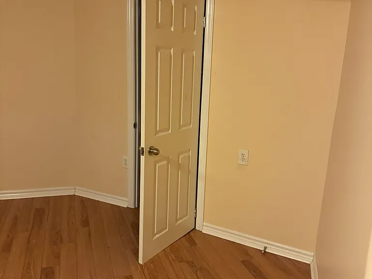 58 Braidwood Lake Rd #BASEMENT — Photo 6
