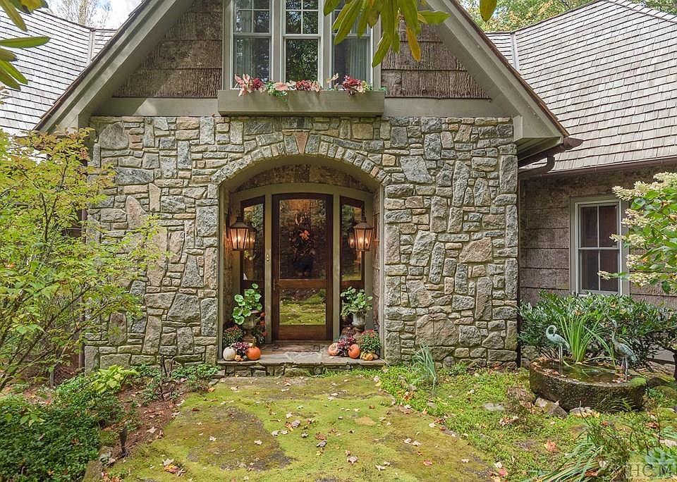 132 Bent Tree Ln, Cashiers, NC 28717 Zillow