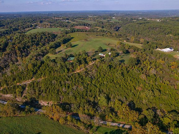 4th image of 174 Last Resort Road