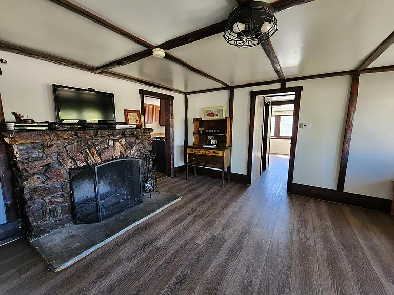 809 Talmadge Rd — Photo 14