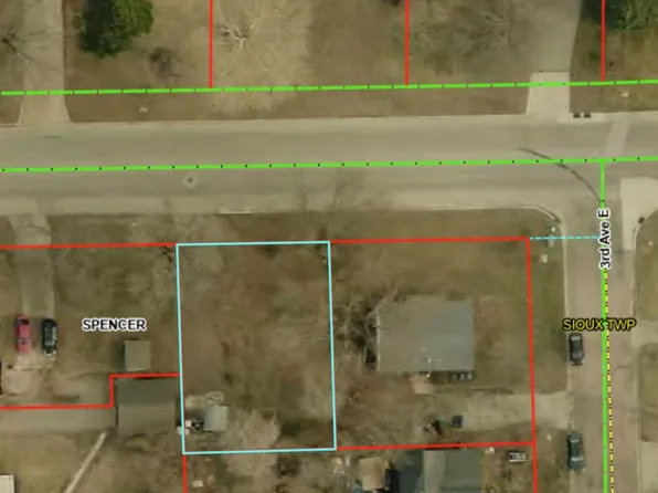 212 E 18th St, Spencer, IA 51301