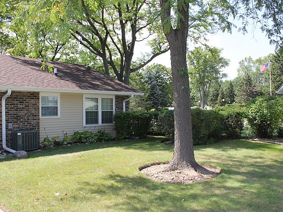 3rd image of 7311 Dunwood Ct