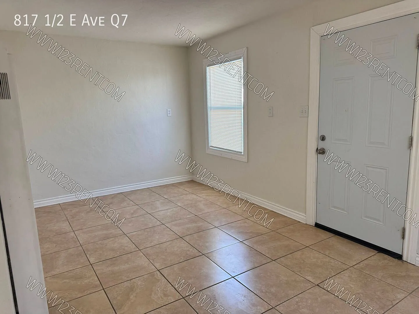 1bd/ 1bth Apt East Palmdale — Photo 3