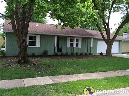 Beautiful ranch with great curb appeal!!