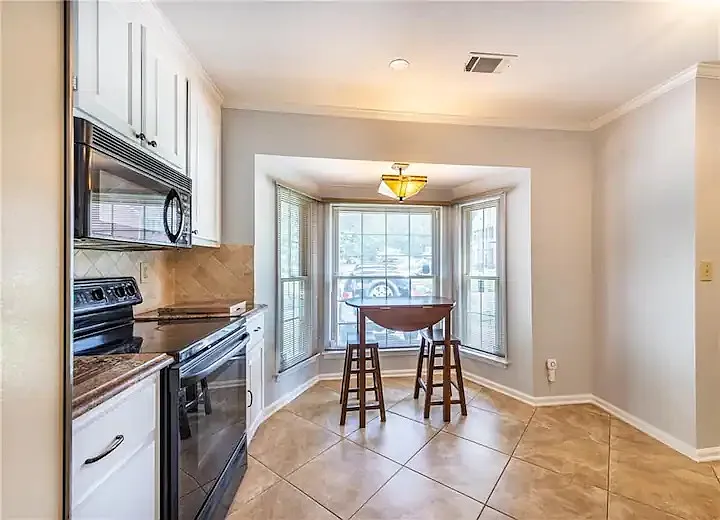 405 Towergate Pl #405 — Photo 6