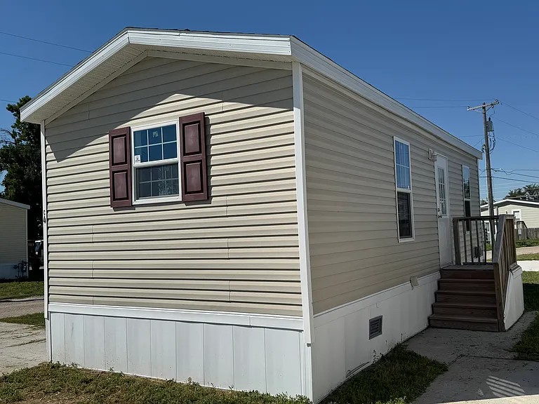 C4 Trailerville Ct — Photo 2