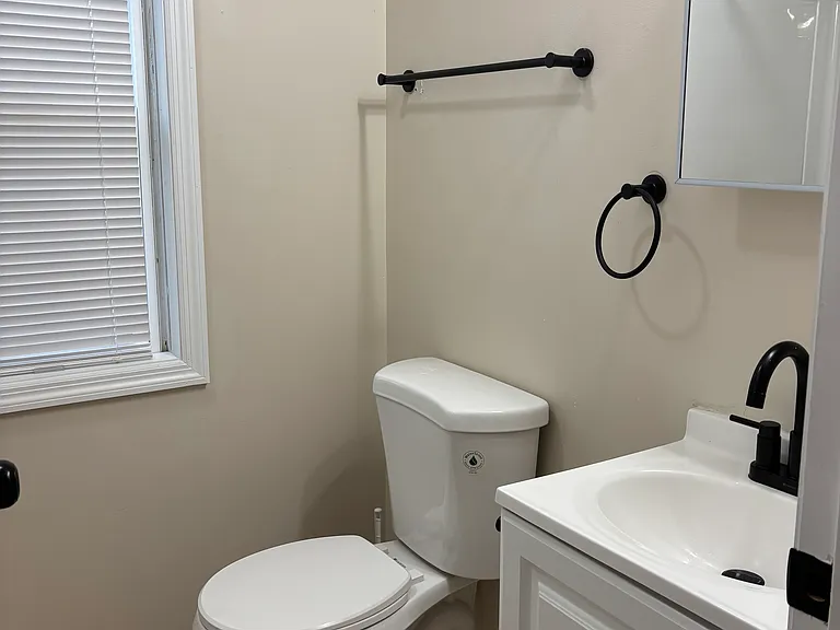 112 Viking Rd — Photo 16