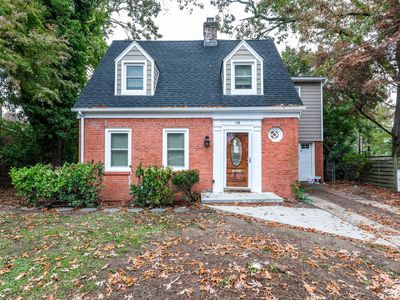 136 California Ave, Freeport, NY, 11520