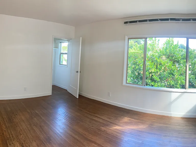 1013 Berrellesa St #1013 — Photo 21