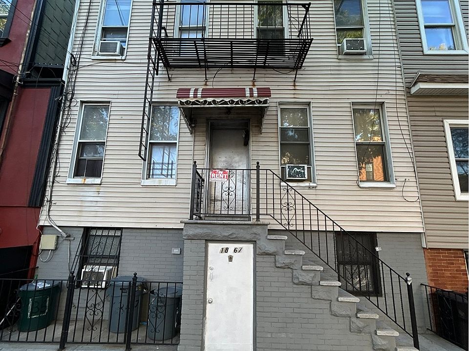 1st image of 1867 Starr St APT 2R