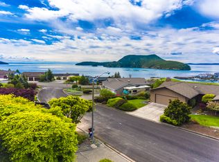 4908 Heather Dr, Anacortes, WA 98221