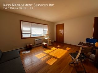 244 S Marion St APT 2B, Oak Park, IL 60302