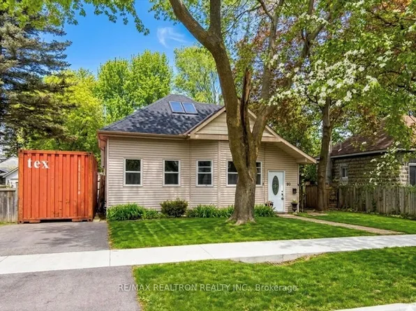 86 John St, Barrie, ON L4N 2K5