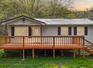 219 Burnt Cabin Br, Stambaugh, KY 41257