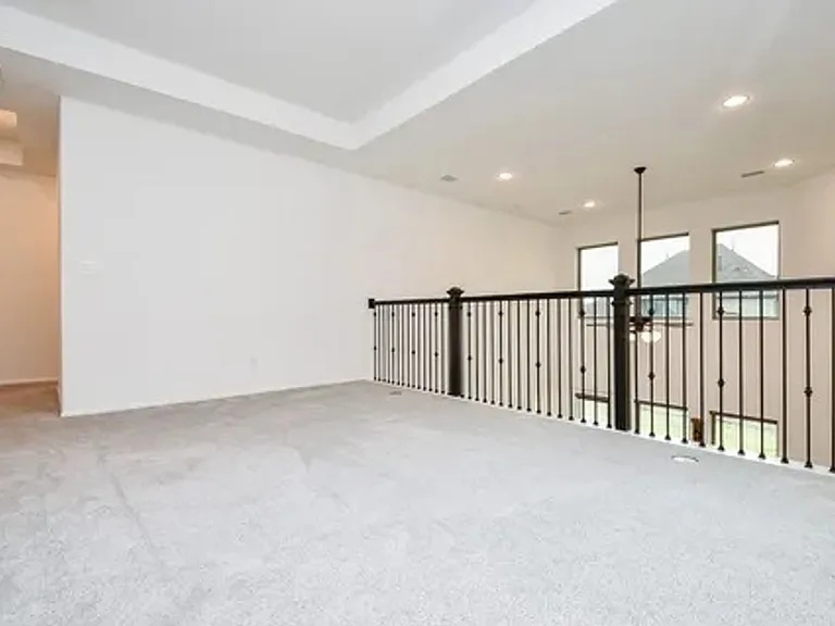 10423 Mira Terace Trl — Photo 18