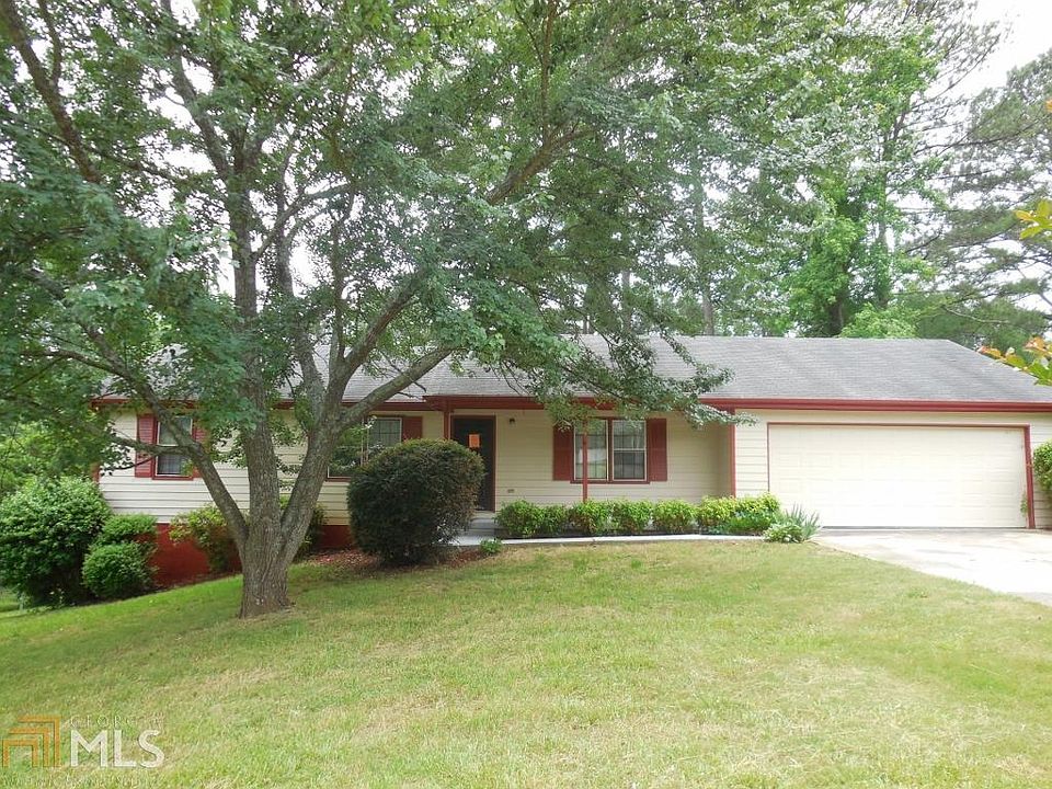 1st image of 921 Curry Cir SE
