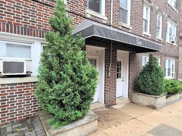 10 66th Street image 1 of 13