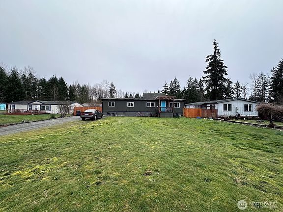 4th image of 4302 252nd Street Ct E