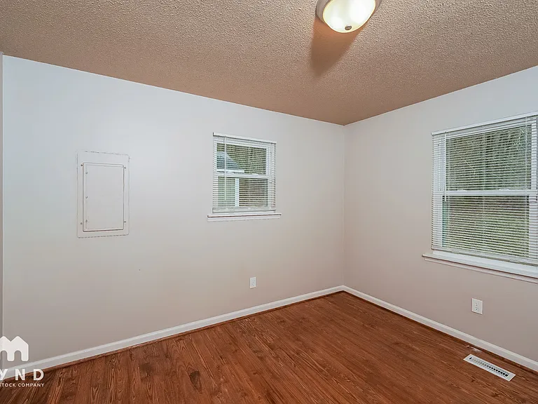 6538 Mountain Heights Rd — Photo 11