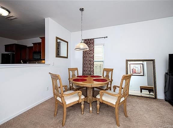 5th image of 15627 Lakepoint Forest Dr
