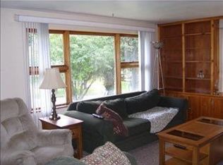 105 3rd St, Evans City, PA 16033