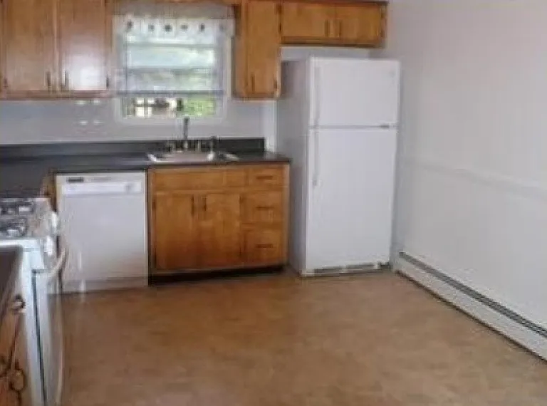 777 Bloomfield Ave — Photo 10
