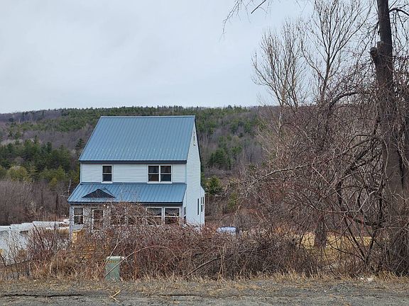 2nd image of 845 Brooker Hollow Rd