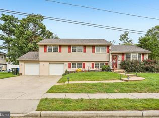 3 Meadow Ln, Woodbury, NJ 08096