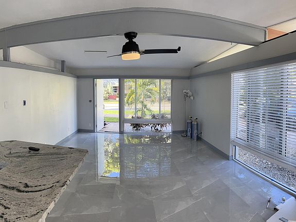 3rd image of 4565 Poinciana St #1