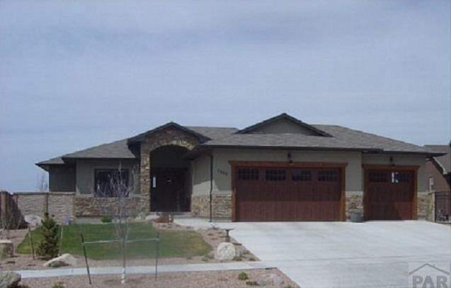 1st image of 5633 Terracina Pl