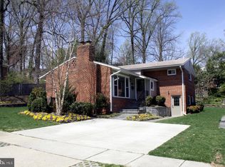 5103 Danbury Rd, Bethesda, MD 20814