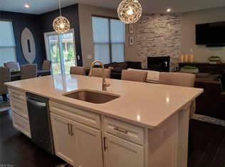 388 Denali Ct, Macedonia, OH 44056