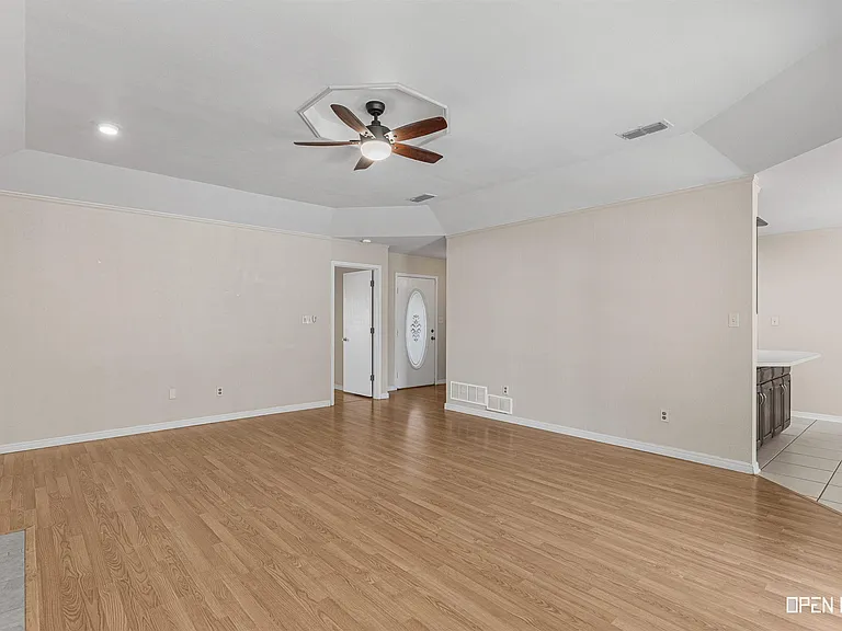2720 Shepherds Gln — Photo 6